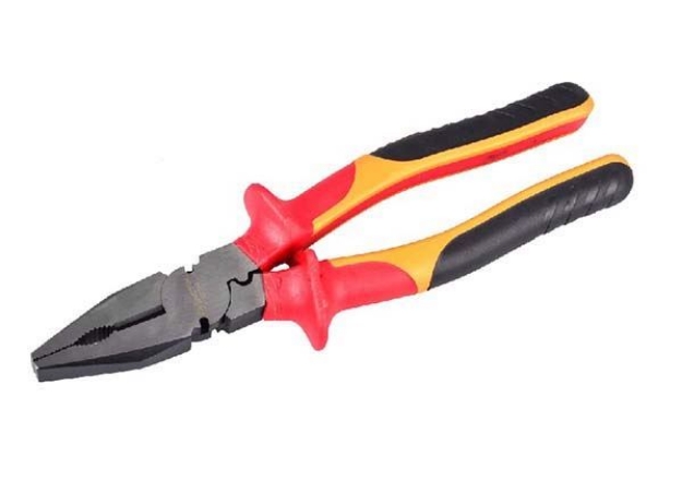 Picture of Tactix Insulated Combination Plier - 200mm (8")