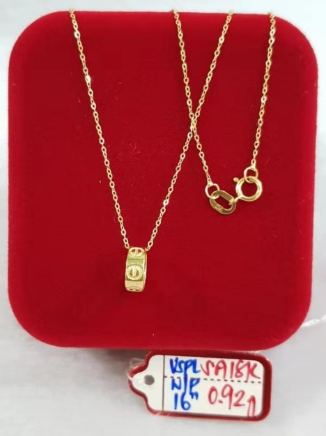 Picture of 18K  Saudi Gold Necklace with Pendant 0.92 grams