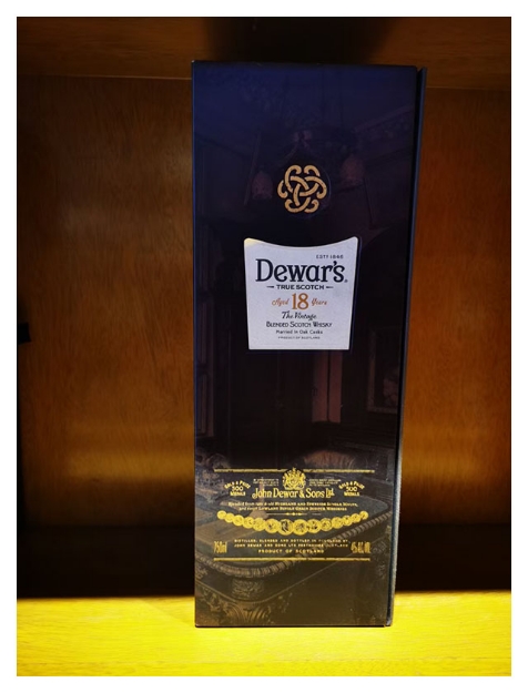 Dewar's 18 Year Old | Blended Scotch Whisky